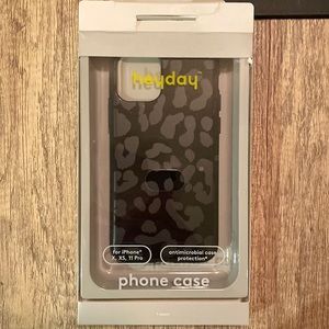 iPhone case: black leopard New but open box